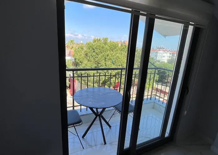 Sidebylotus Apartman *